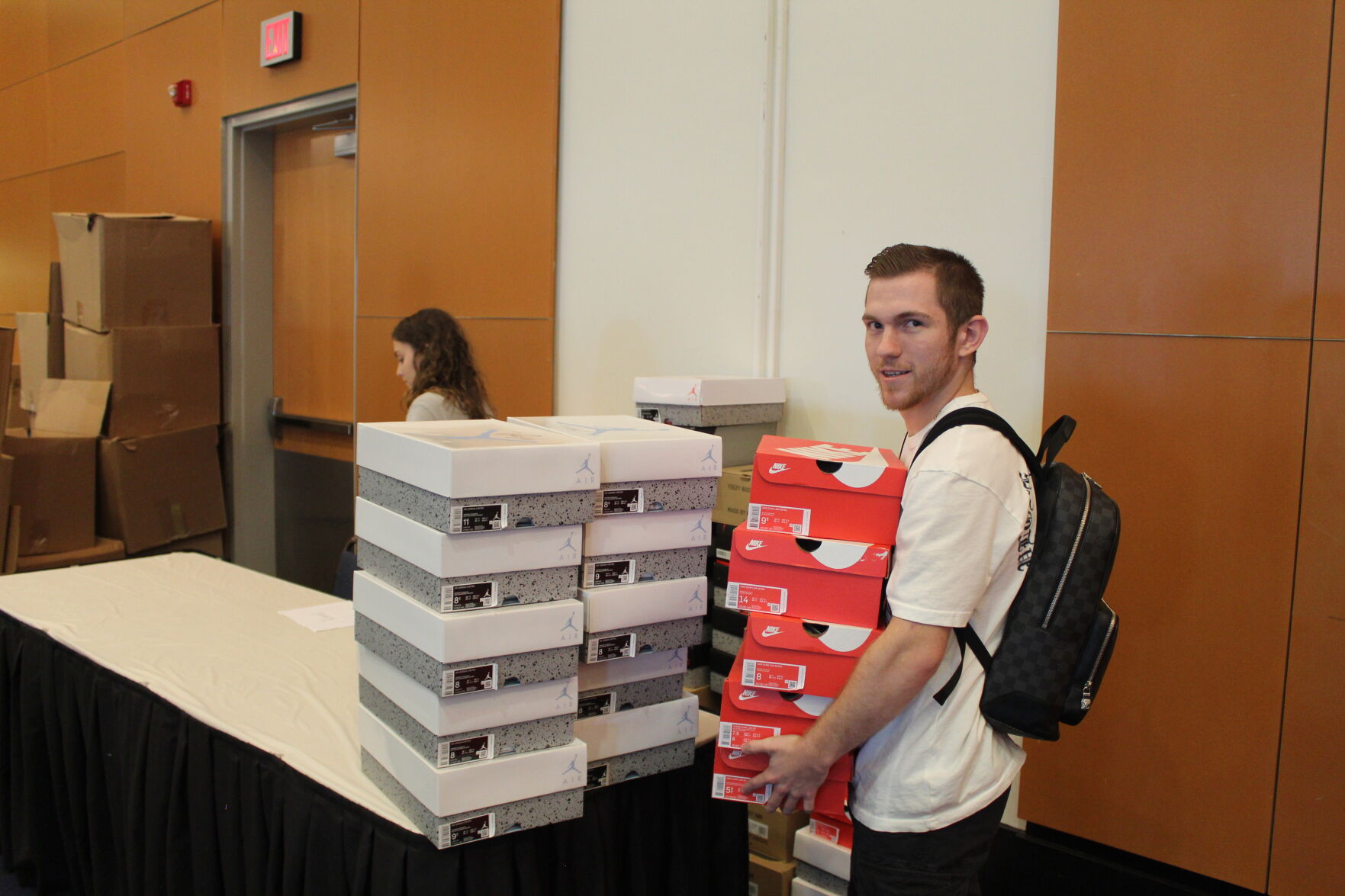 Jus Nice Sneaker Convention in Wildwood5393.JPG